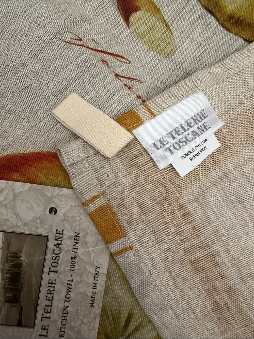 Tuscan kitchen towel New with tags